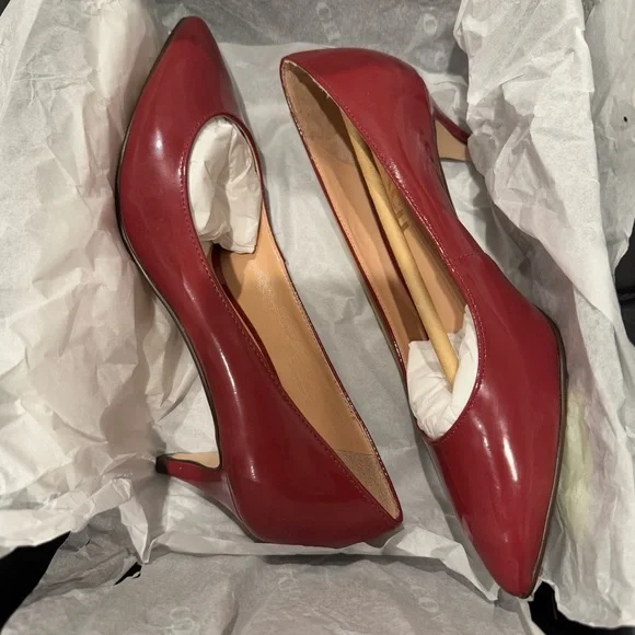 Coach Cherry Sloan Patent Kitten Pump - Picture 5 of 7